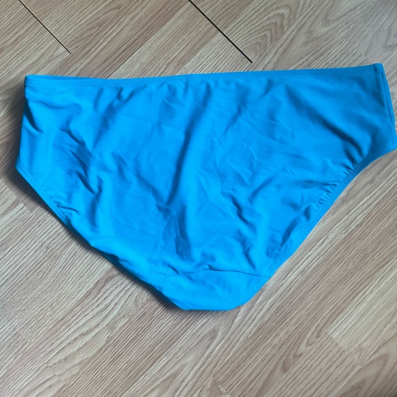 LB Turquoise Two Piece Swimsuit - Picture 2 of 5